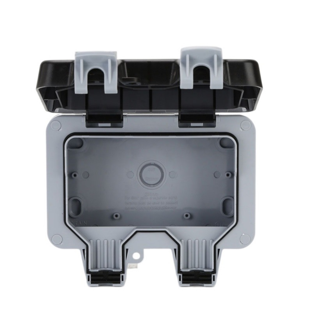 Outdoor Lighting Uk - Wodoodporna oprawa ścienna z gniazdem UK,
